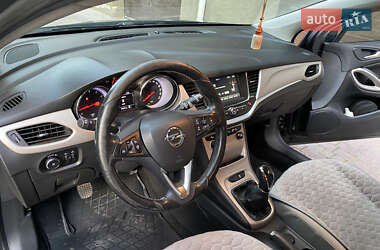 Универсал Opel Astra 2016 в 