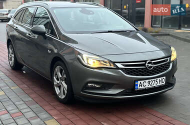 Универсал Opel Astra 2018 в Луцке