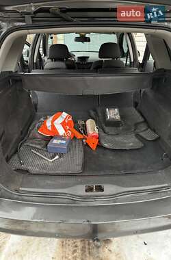 Универсал Opel Astra 2010 в 