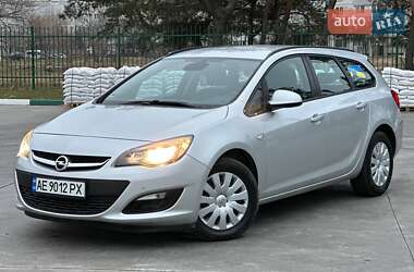 Универсал Opel Astra 2015 в Павлограде