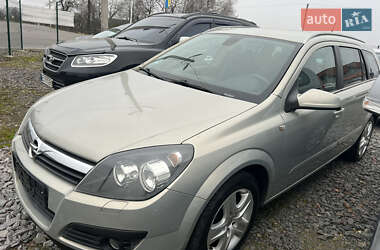 Универсал Opel Astra 2006 в Львове