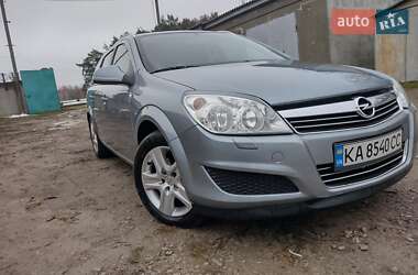 Універсал Opel Astra 2010 в Ніжині