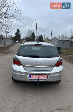 Хетчбек Opel Astra 2009 в Нововолинську