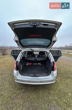 Универсал Opel Astra 2008 в 
