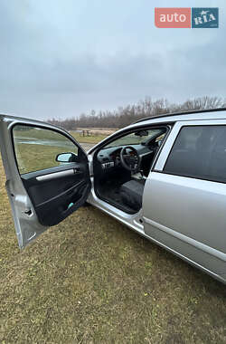Универсал Opel Astra 2008 в 