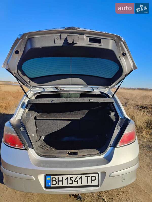Хэтчбек Opel Astra 2008 в Южном фото 23 Хэтчбек Opel Astra 2008 в Южном
