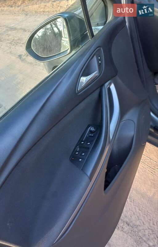 Универсал Opel Astra 2016 в Маневичах фото 17 Универсал Opel Astra 2016 в Маневичах