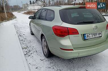 Універсал Opel Astra 2011 в Ковелі