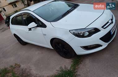 Универсал Opel Astra 2013 в Житомире