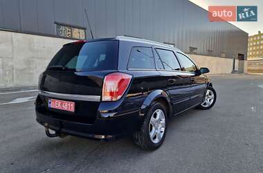 Универсал Opel Astra 2008 в Киеве