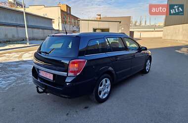 Универсал Opel Astra 2008 в Киеве