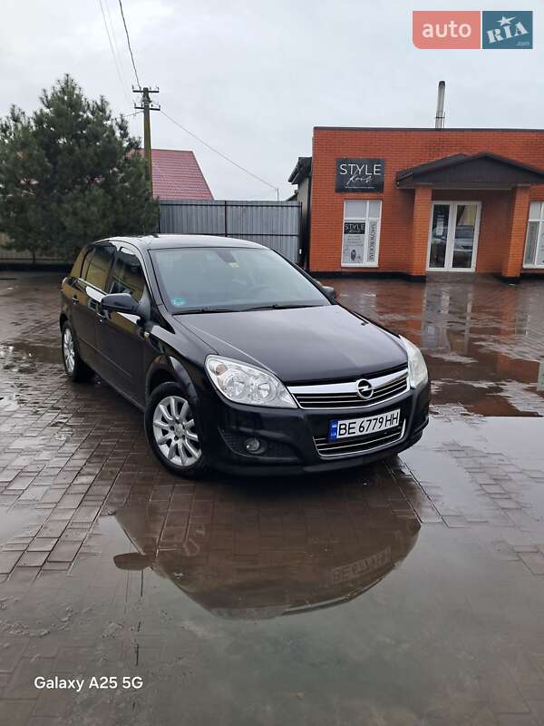 Хетчбек Opel Astra 2008 в Миколаєві