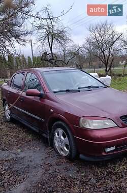 Седан Opel Astra 1999 в Дубні