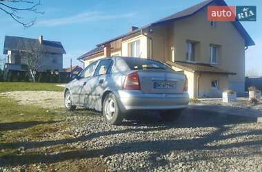 Хэтчбек Opel Astra 1998 в Дрогобыче