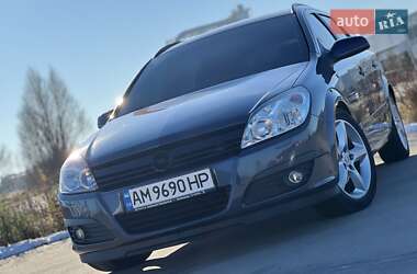 Универсал Opel Astra 2006 в 