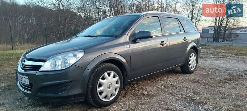 Opel Astra 2009