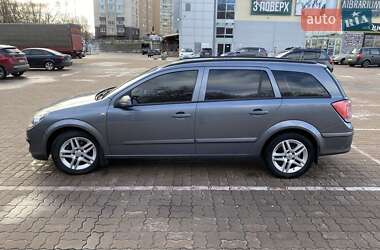 Универсал Opel Astra 2006 в Сумах