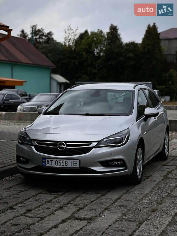 Универсал Opel Astra 2018 в Коломые