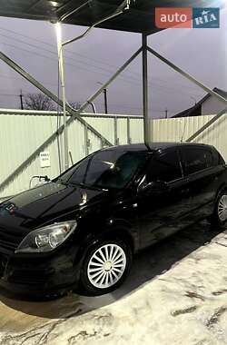 Хетчбек Opel Astra 2005 в Ізяславі