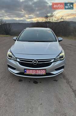 Универсал Opel Astra 2019 в Долине