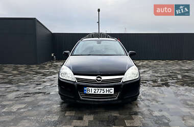 Універсал Opel Astra 2008 в Полтаві