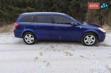 Універсал Opel Astra 2008 в Турці