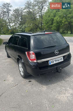 Универсал Opel Astra 2008 в 