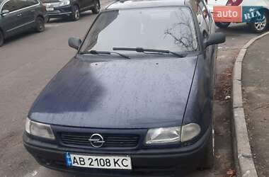 Універсал Opel Astra 1995 в Вінниці