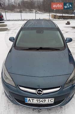 Универсал Opel Astra 2013 в Коломые