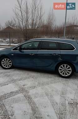 Универсал Opel Astra 2013 в Коломые