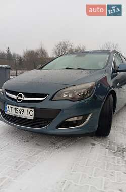 Универсал Opel Astra 2013 в Коломые