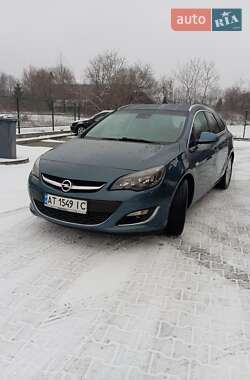 Универсал Opel Astra 2013 в Коломые