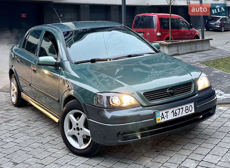 Хетчбек Opel Astra 2003 в Івано-Франківську