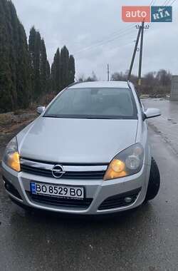 Універсал Opel Astra 2007 в Почаєві