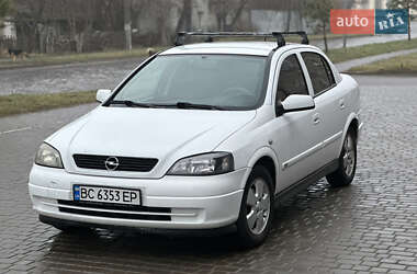 Седан Opel Astra 2003 в Володимирі