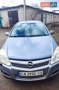 Хетчбек Opel Astra 2007 в Каневі