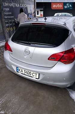 Хетчбек Opel Astra 2011 в Білій Церкві