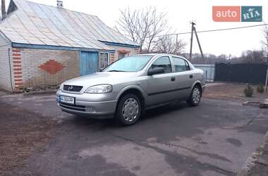 Седан Opel Astra 2007 в Охтирці