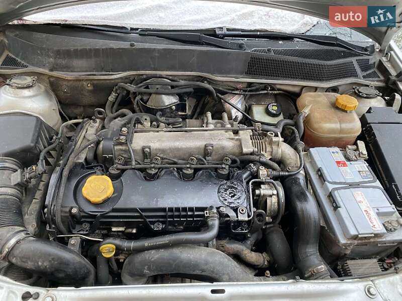 Универсал Opel Astra 2007 в Делятине
