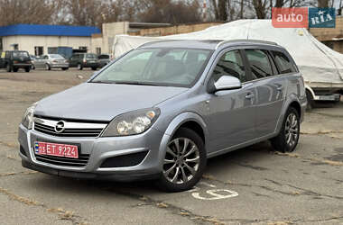 Універсал Opel Astra 2010 в Києві