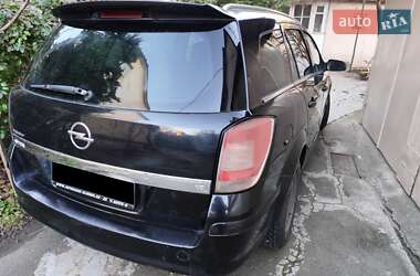 Универсал Opel Astra 2007 в 