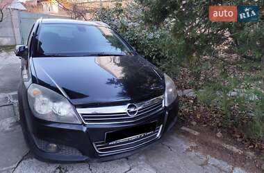 Універсал Opel Astra 2007 в Одесі