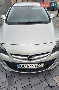 Універсал Opel Astra 2013 в Буську