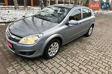 Хетчбек Opel Astra 2007 в Полтаві