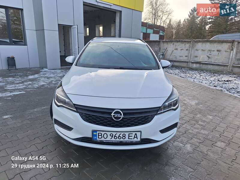 Універсал Opel Astra 2016 в Тернополі фото Універсал Opel Astra 2016 в Тернополі