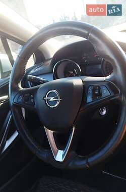 Универсал Opel Astra 2019 в 