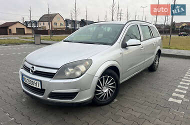 Универсал Opel Astra 2004 в Ирпене