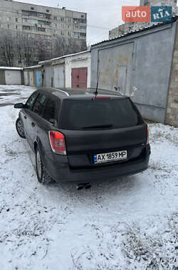 Універсал Opel Astra 2009 в Харкові