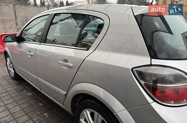 Хетчбек Opel Astra 2007 в Львові