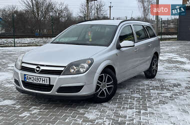 Універсал Opel Astra 2005 в Звягелі